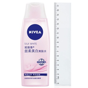 妮维雅(NIVEA)丝柔美白爽肤水200ml（化妆水 护肤化妆品）