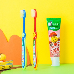 黑人（DARLIE）乐固齿6-12岁儿童防蛀牙膏牙刷套装（草莓味60g*2+牙刷*2）新老包装随机发