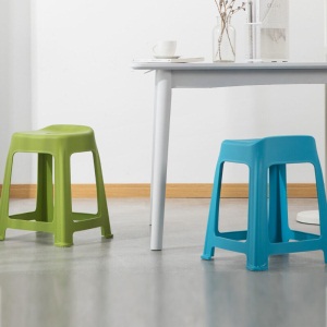 茶花贝壳凳子47cm塑料椅子加厚型防滑凳家用客厅浴室凳高方凳弧形凳餐桌凳 蓝色