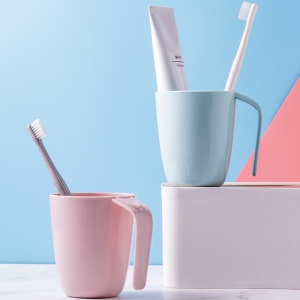 【买一送一】茶花塑料刷牙漱口杯牙刷缸水杯子（单个装） 颜色随机