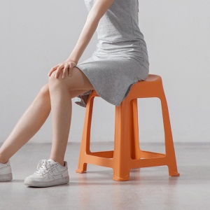 茶花贝壳凳子47cm塑料椅子加厚型防滑凳家用客厅浴室凳高方凳弧形凳餐桌凳 橘色