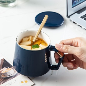 美厨（maxcook）茶杯陶瓷杯马克杯 水杯泡茶杯带盖带勺 咖啡杯早餐杯办公室喝水杯 380ml天蓝色MCB410