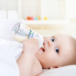 飞利浦新安怡奶瓶婴儿宽口径自然顺畅新生儿带把手瑞士进口PA材质