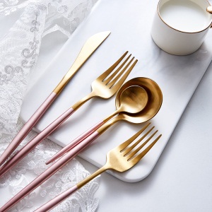 c5欧式粉金牛排刀叉套装家用叉子勺子玫瑰金304不锈钢西餐餐具
