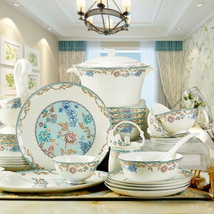 c5碗碟套装家用景德镇欧式骨瓷餐具陶瓷器中式碗盘家用清新创意送礼