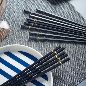 c11皇龙轩 合金筷子家用个性创意日式消毒机专用防滑家庭装尖头筷子