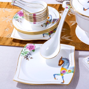 b1欧式套装家用碗碟骨瓷餐具碗筷器中式套碗盘子吃饭组合