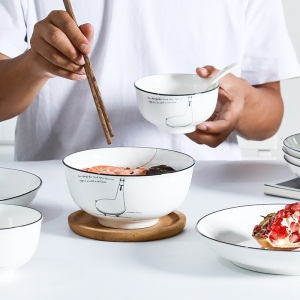 c6卡通碗碟套装家用吃饭小碗陶瓷 日式2-4人盘子碗情侣碗勺餐具套装