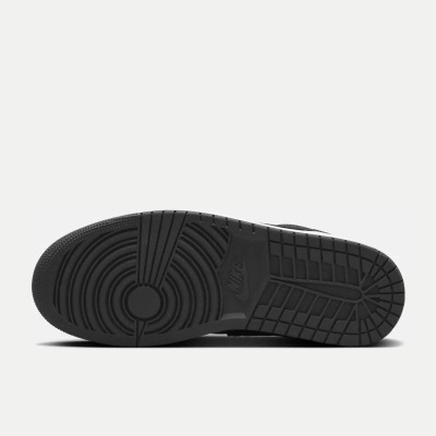 耐克（NIKE）AIR JORDAN 1 LOW SE 男子运动鞋 AJ1 FB9907-001s447