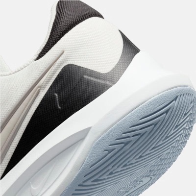 耐克（NIKE）男子篮球鞋 PRECISION VIs447