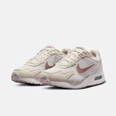 耐克（NIKE）AIR MAX SOLO 女子运动鞋s447