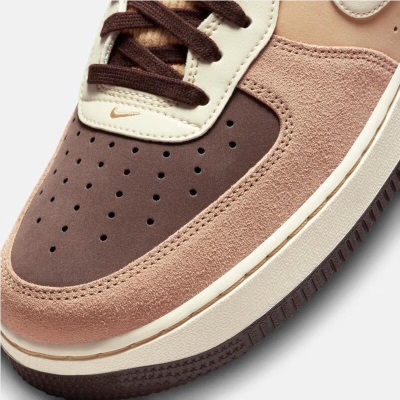 耐克（NIKE）男子空军一号运动鞋 AIR FORCE 1 ’07 LV8 EMB AJ1 FB8878-200s447